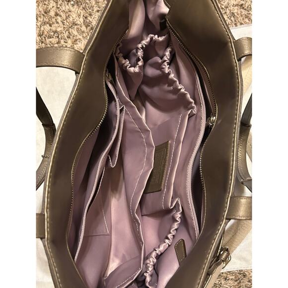 Authentic Coach Diaper Bag - Picture 10 of 12